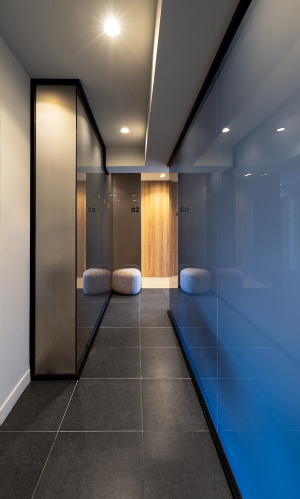 gloss 10